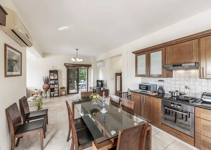 ヴィラ Kambos Ena *