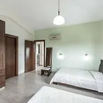 Kambos Ena